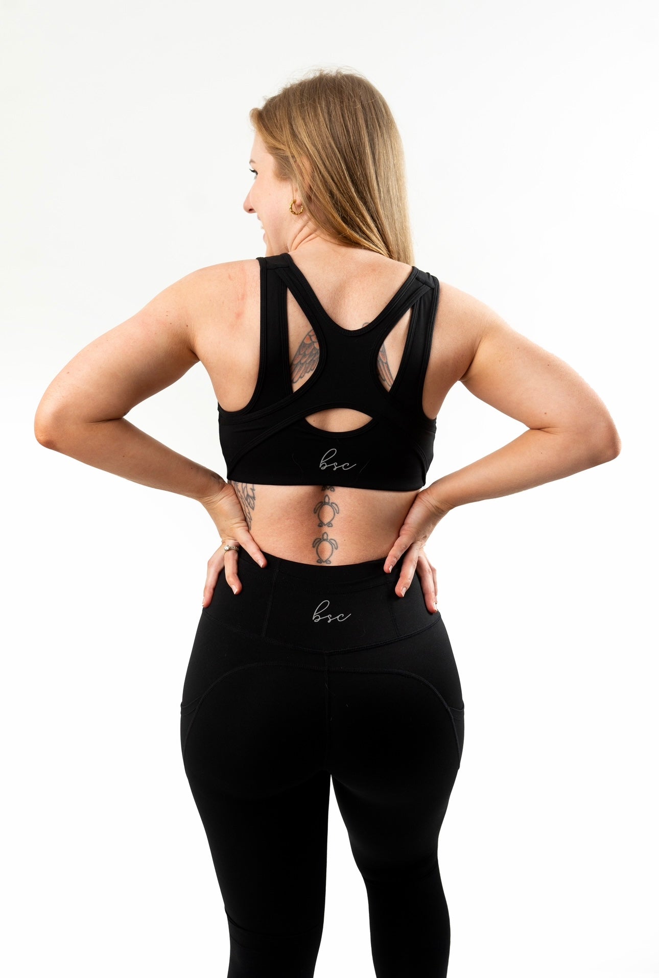 New Distance Zip Front Sports Bra