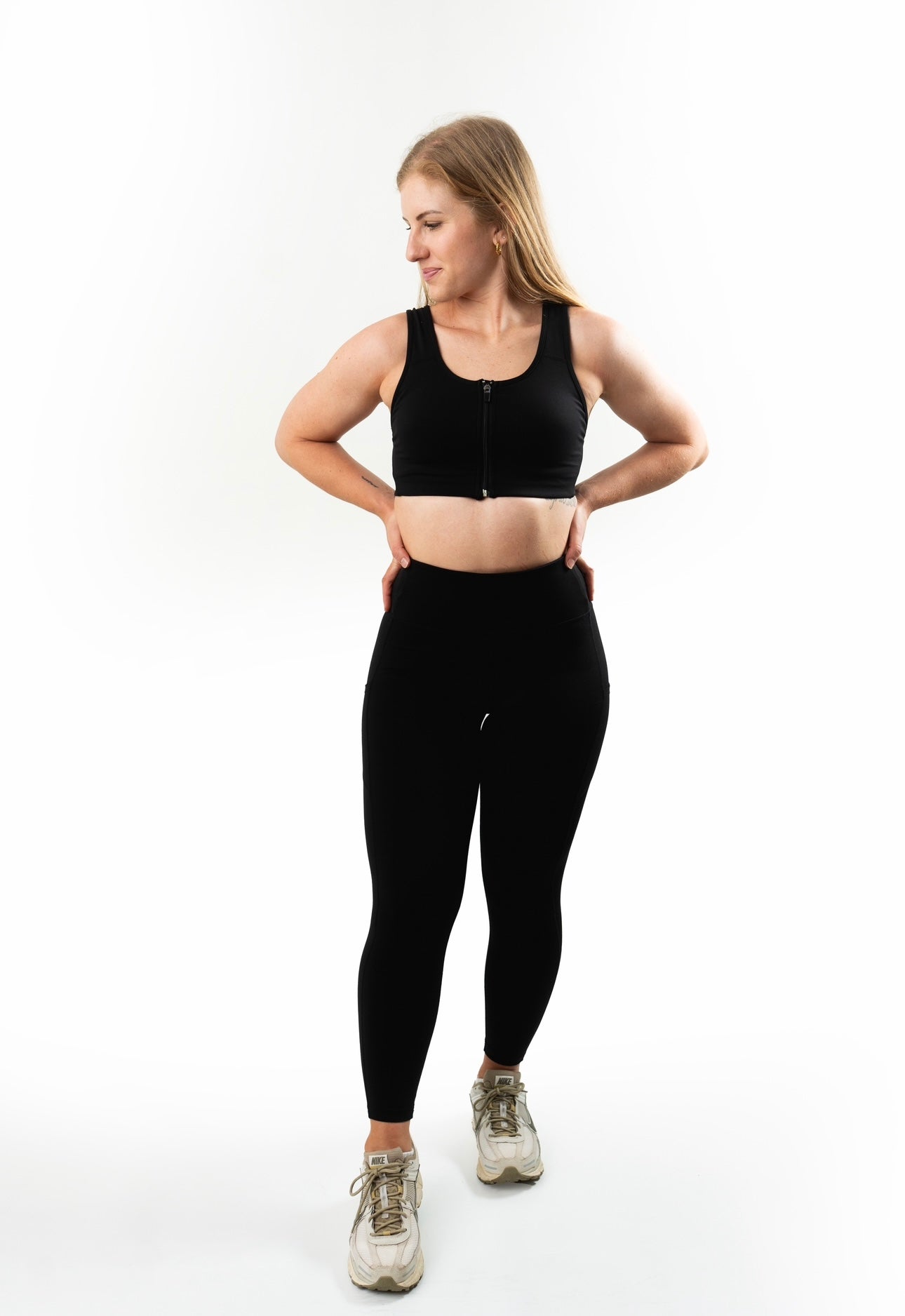 New Distance Zip Front Sports Bra