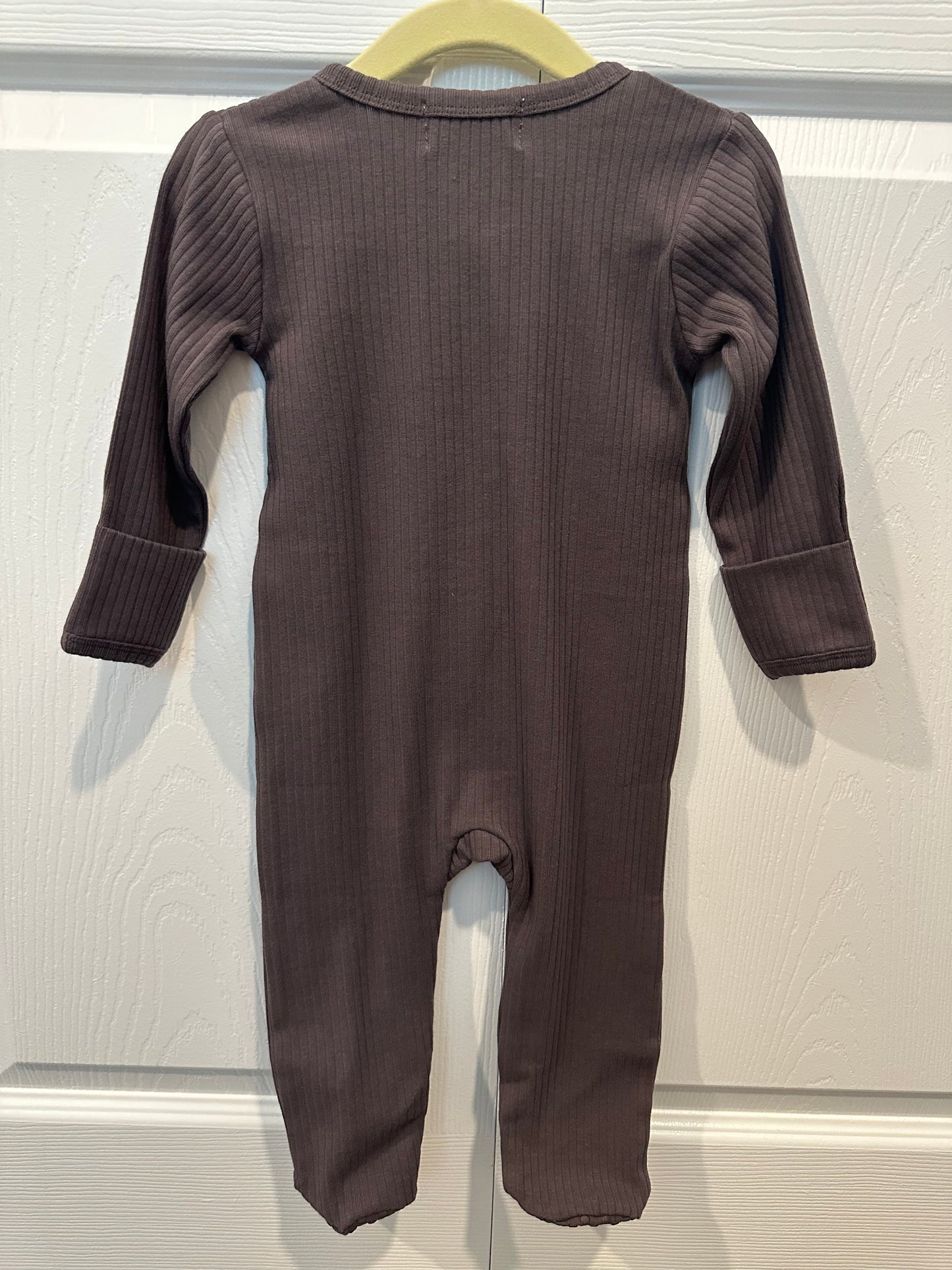 Stretch Ribbed Organic Cotton Onsie