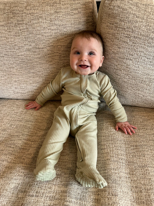 Stretch Ribbed Organic Cotton Onsie