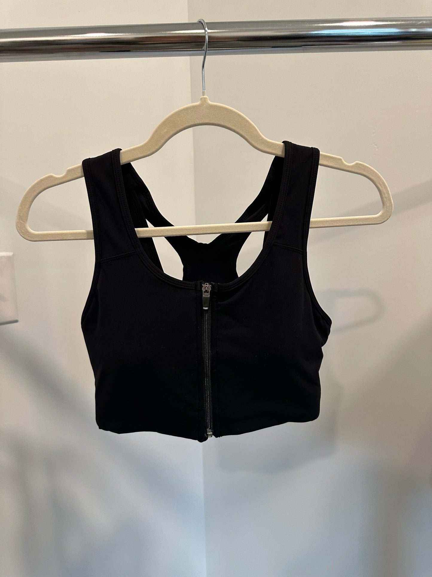 New Distance Zip Front Sports Bra