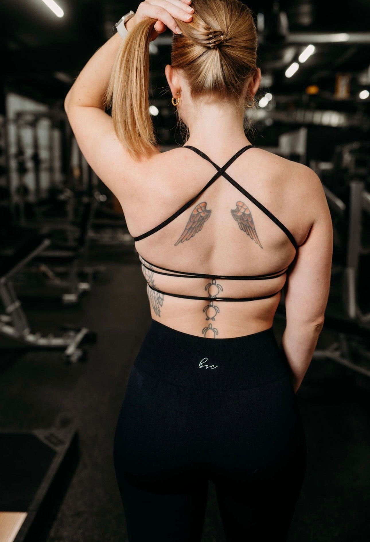 Seamless Strappy Back Sports Bra